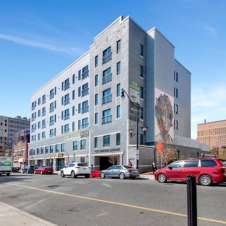 Rhythm & Blues Free Park 2Bd-2Bth Near Ewr-Penn-Prudential Apartamento Newark Exterior foto