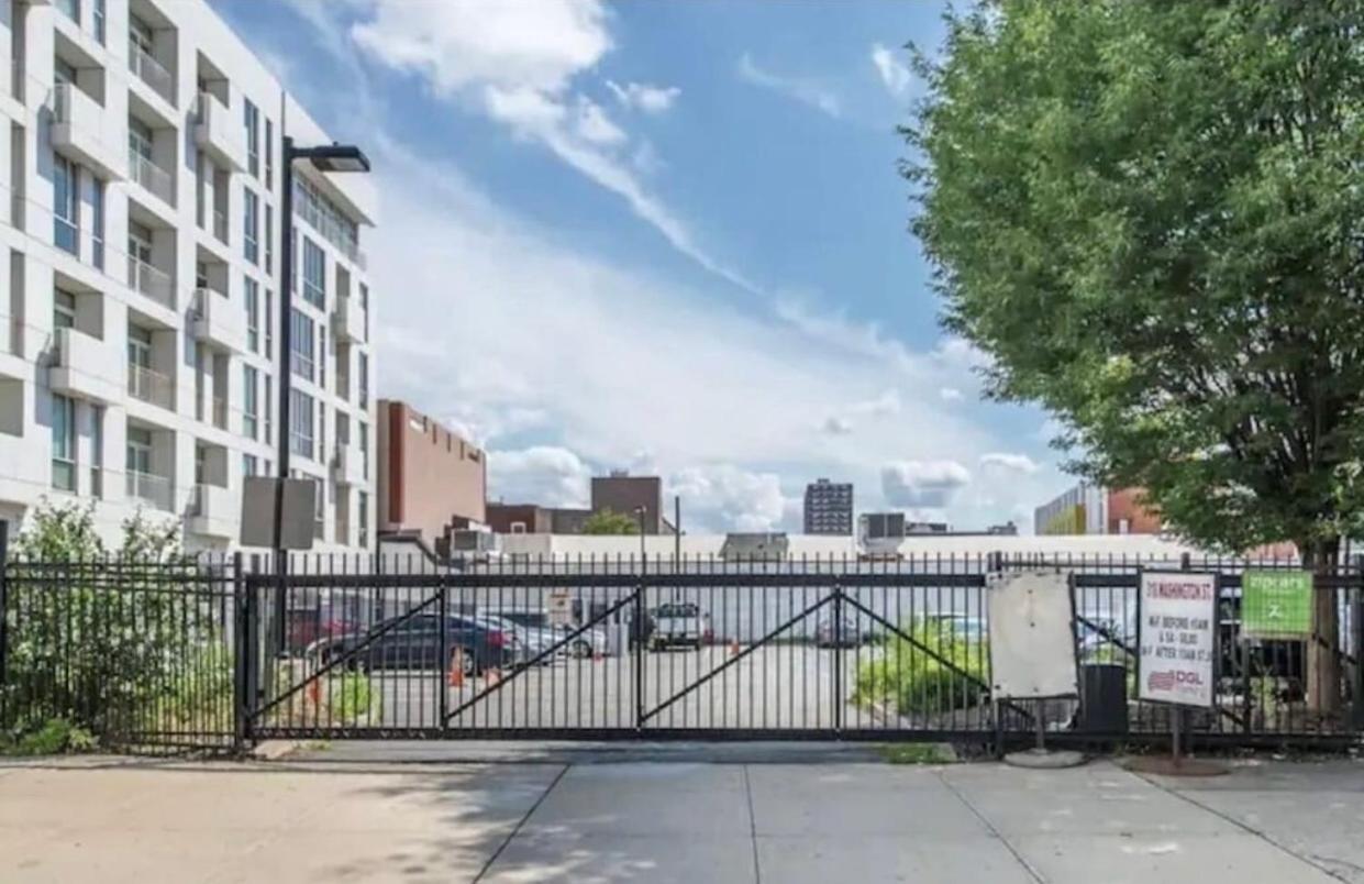 Rhythm & Blues Free Park 2Bd-2Bth Near Ewr-Penn-Prudential Apartamento Newark Exterior foto